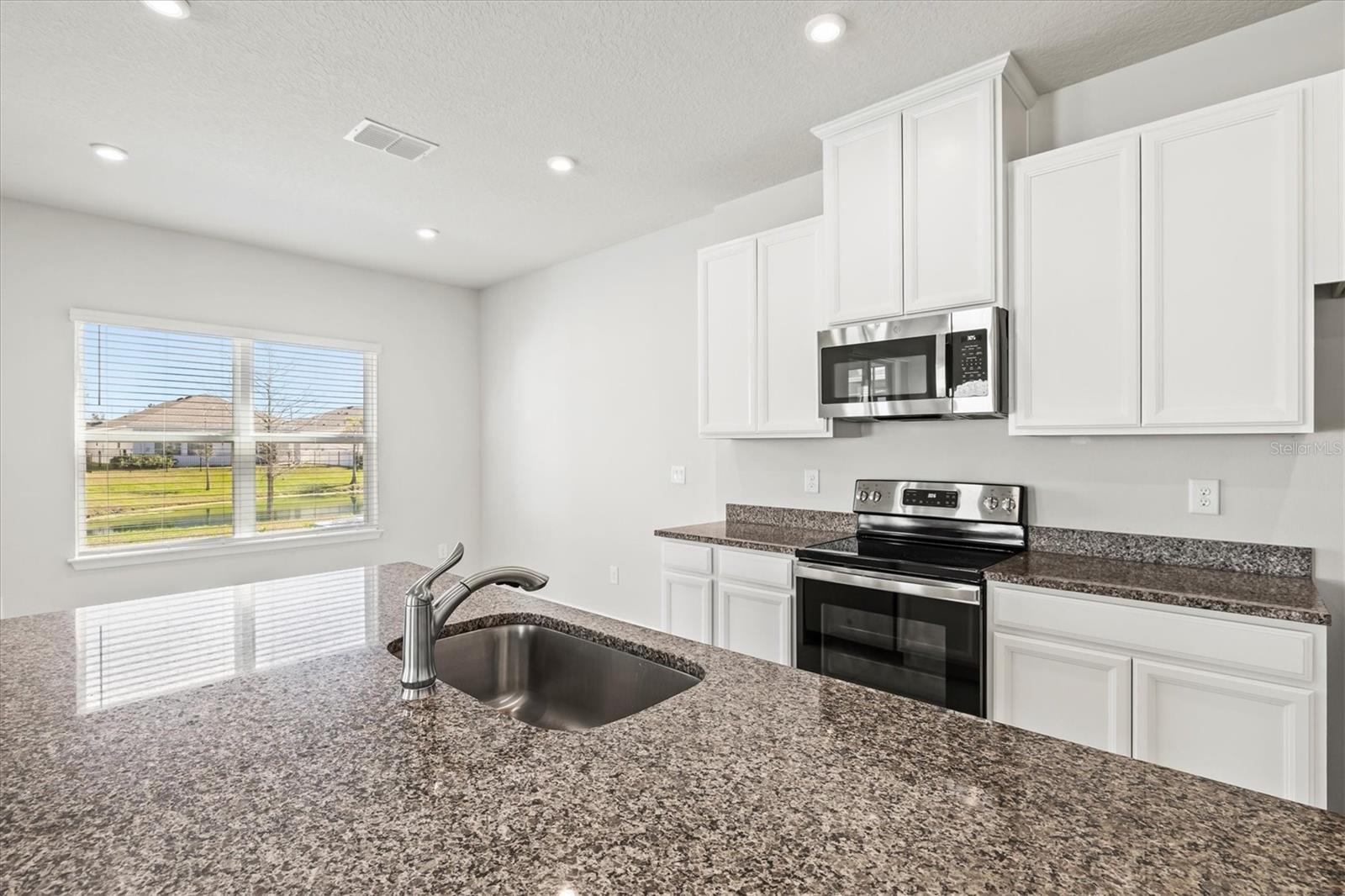 Image 6 of 91 For 5429 Spanish Moss Cove