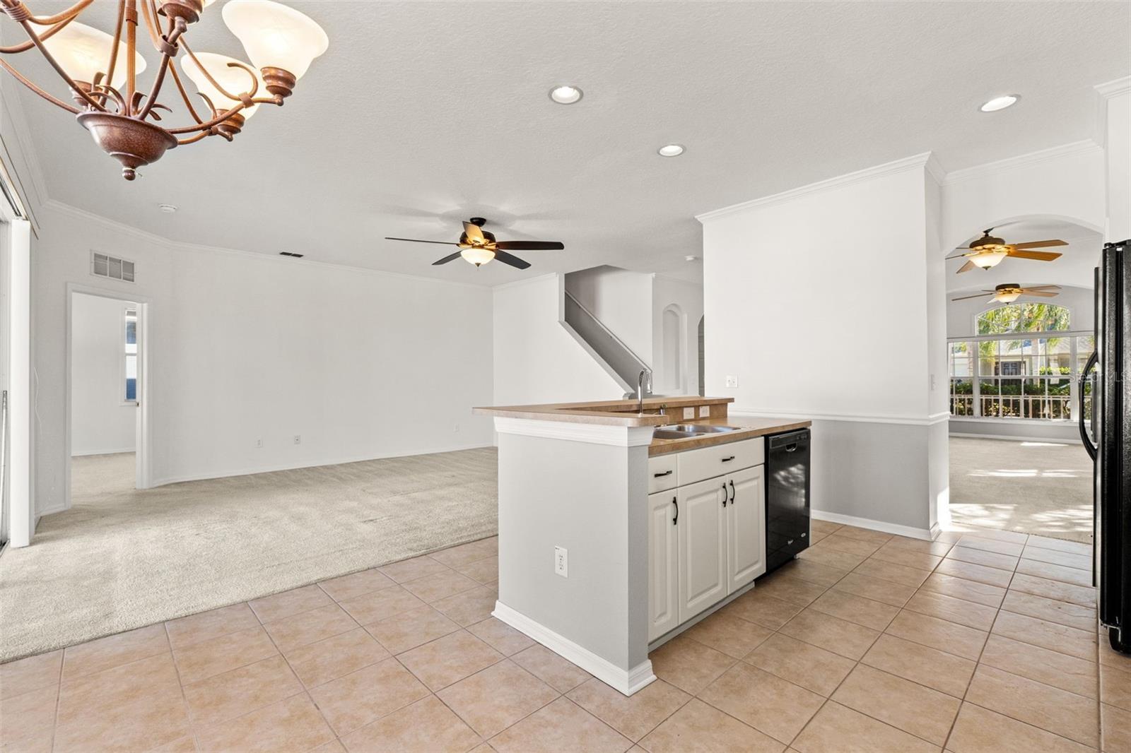 Image 24 of 66 For 17343 Lawn Orchid Loop