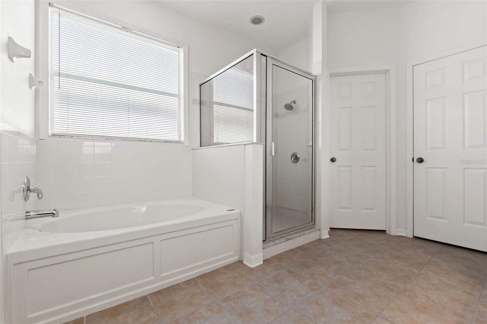 Image 37 of 66 For 17343 Lawn Orchid Loop