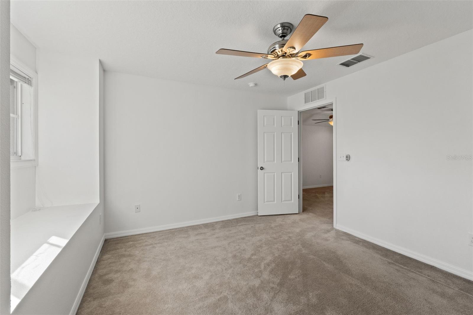 Image 46 of 66 For 17343 Lawn Orchid Loop