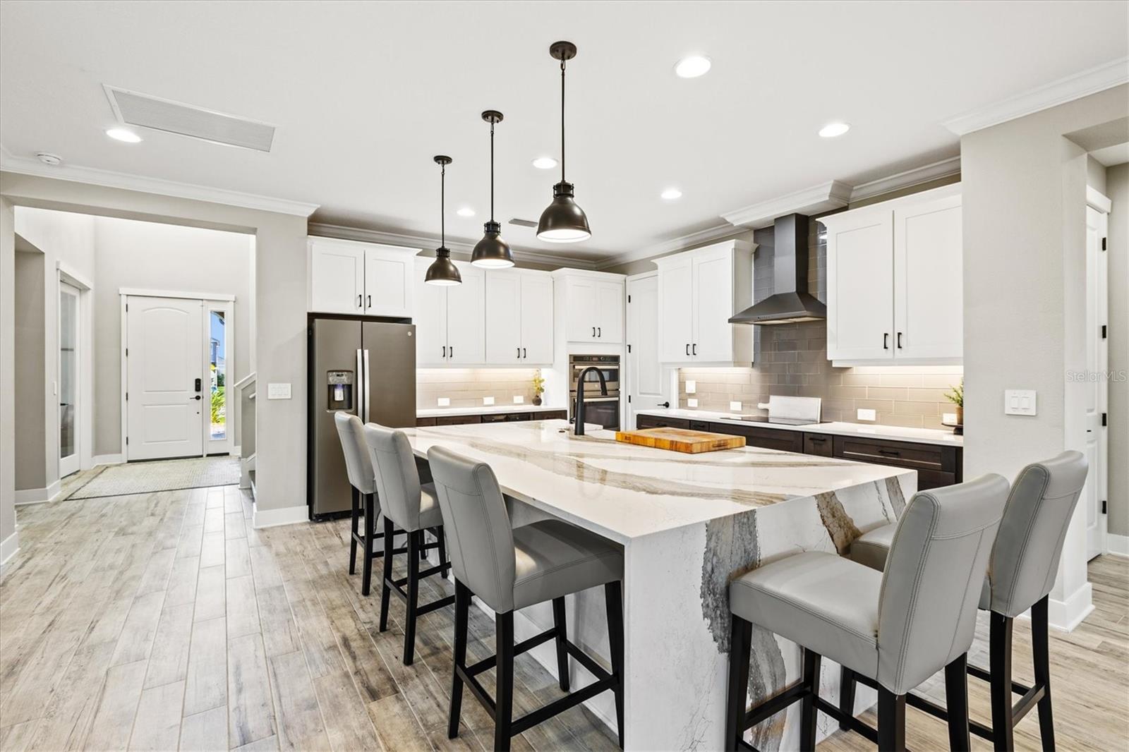 Image 11 of 91 For 12709 Lateral Root Drive