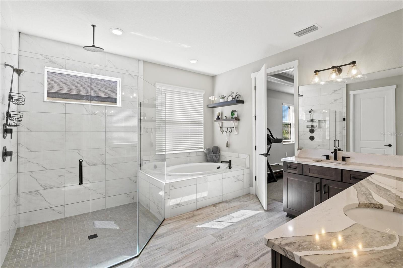 Image 30 of 91 For 12709 Lateral Root Drive