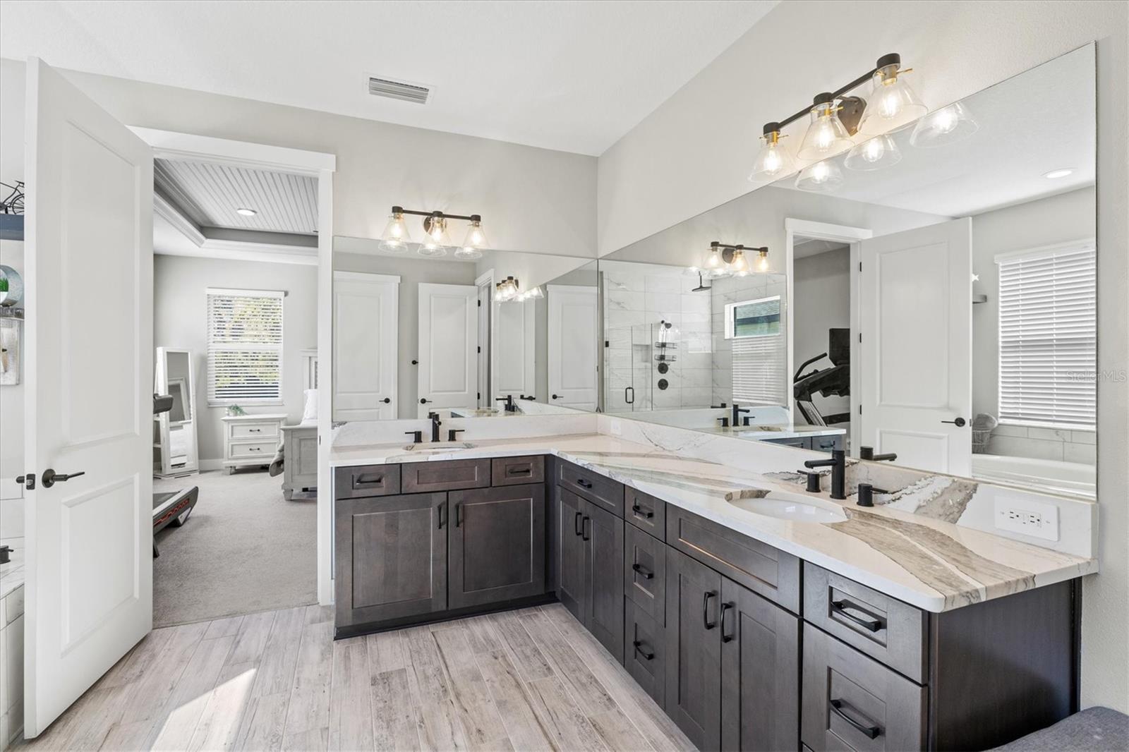 Image 31 of 91 For 12709 Lateral Root Drive