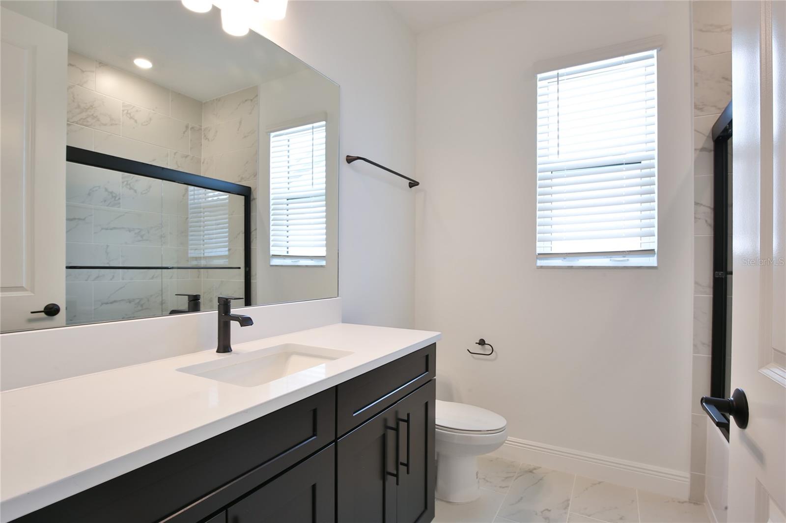 Image 32 of 52 For 17138 Savory Mist Circle