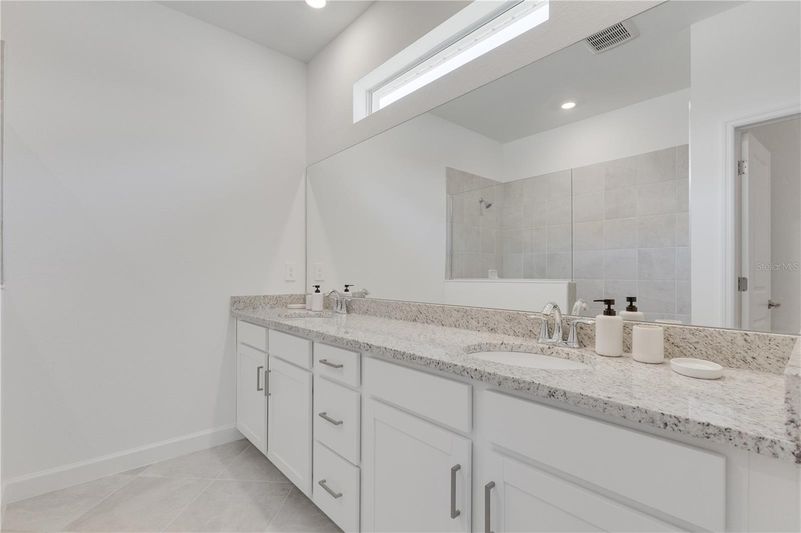 Image 21 of 40 For 3160 Weston Manor Drive