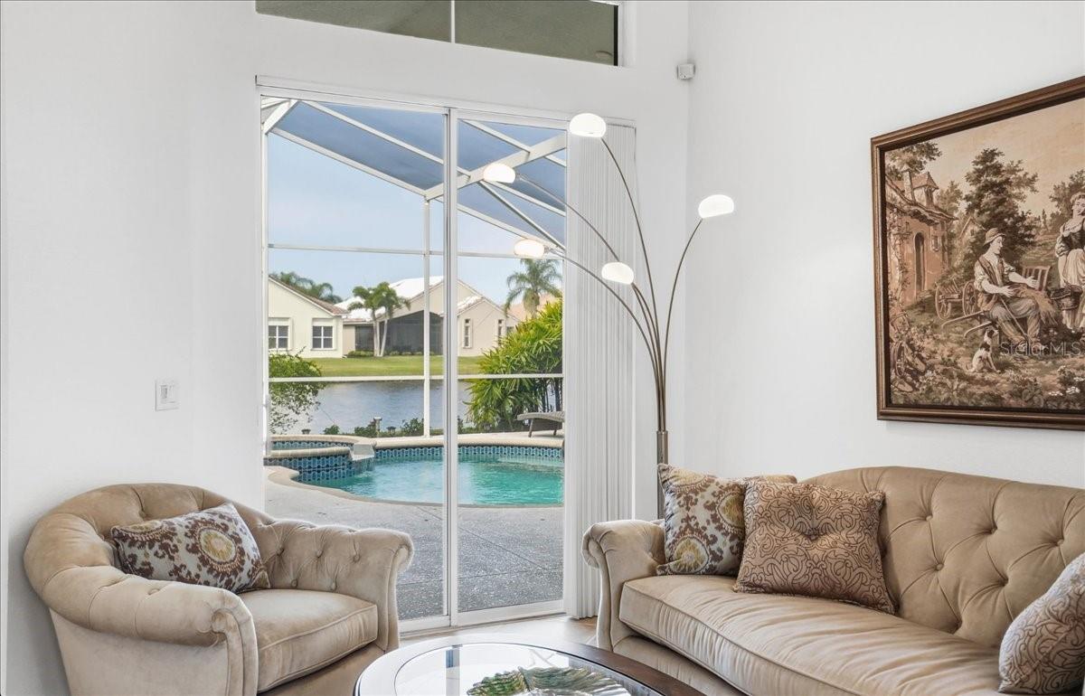 Image 11 of 61 For 6558 41st Court E