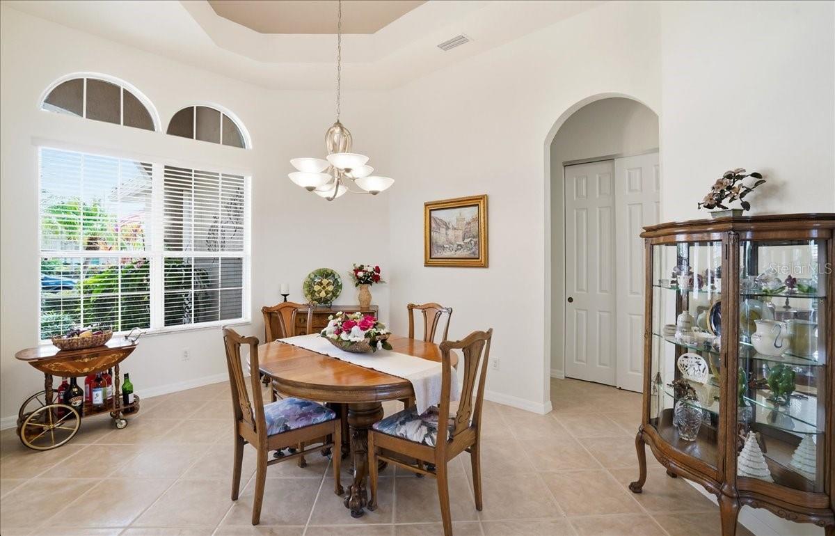 Image 18 of 61 For 6558 41st Court E