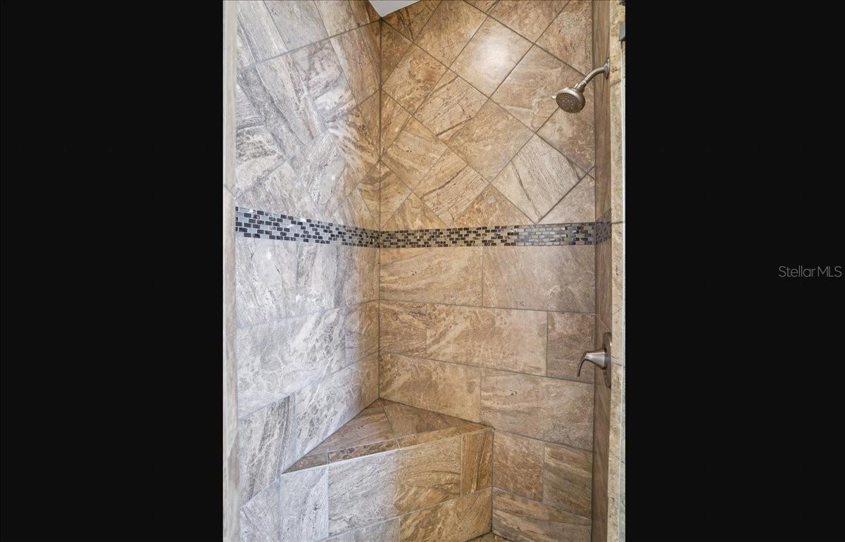 Image 31 of 61 For 6558 41st Court E