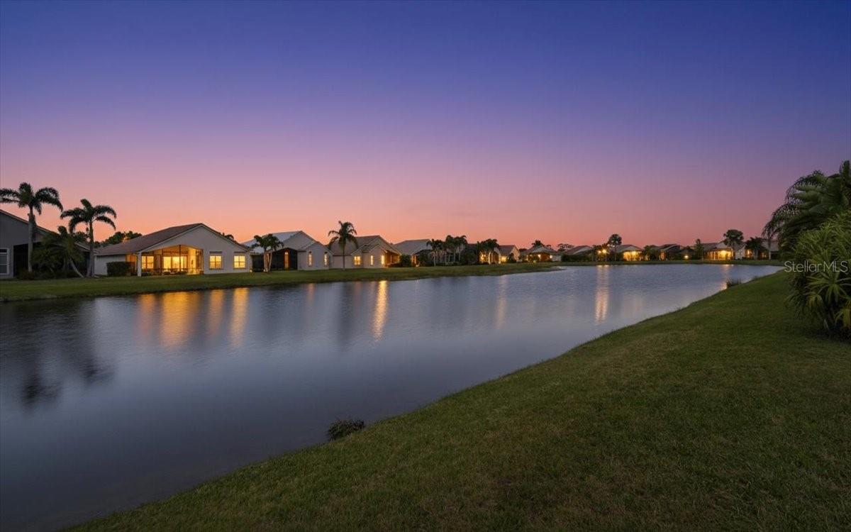 Image 4 of 61 For 6558 41st Court E