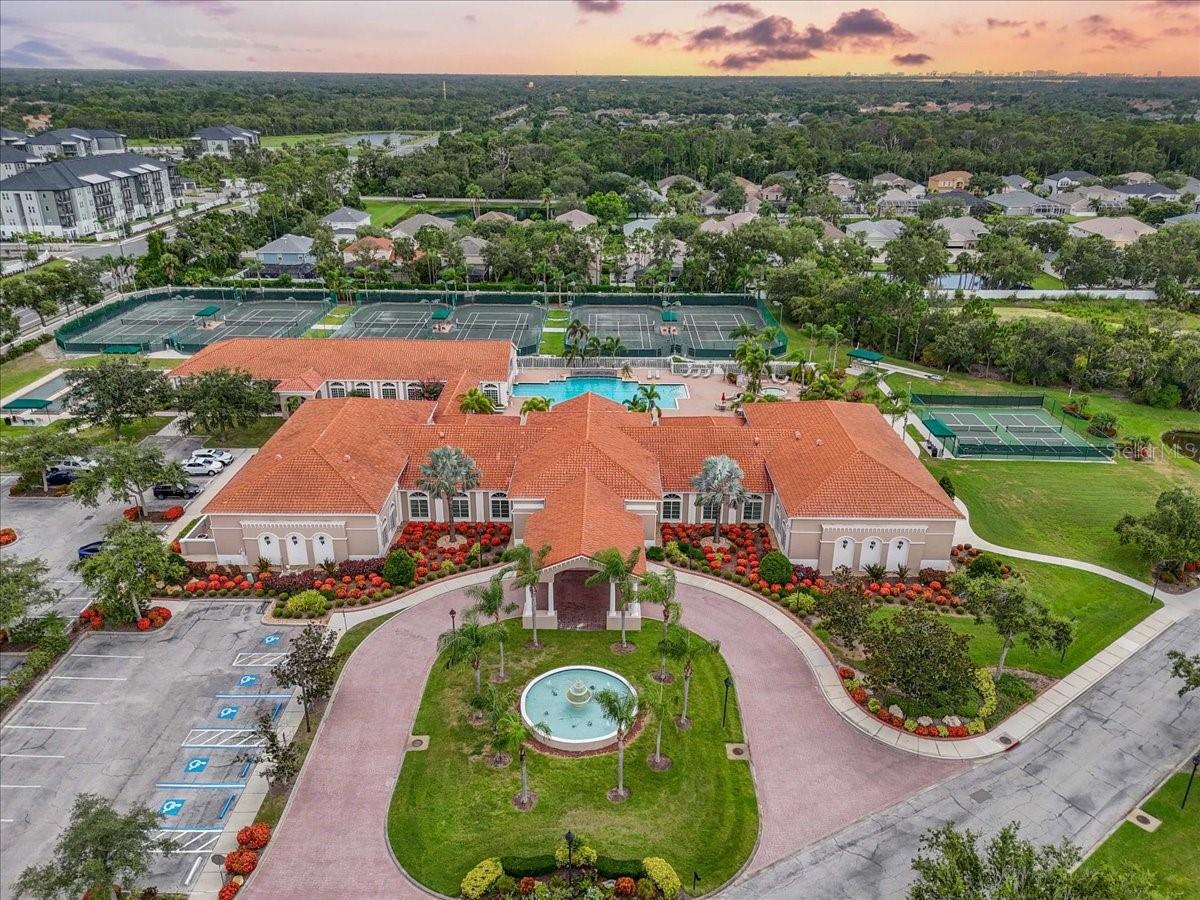 Image 48 of 61 For 6558 41st Court E