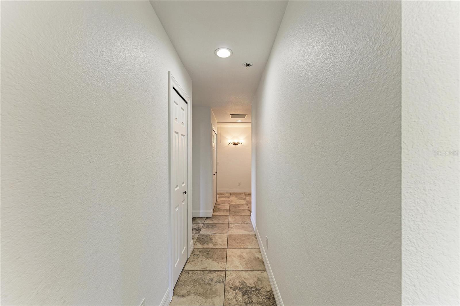 Image 59 of 100 For 820 Elm Street