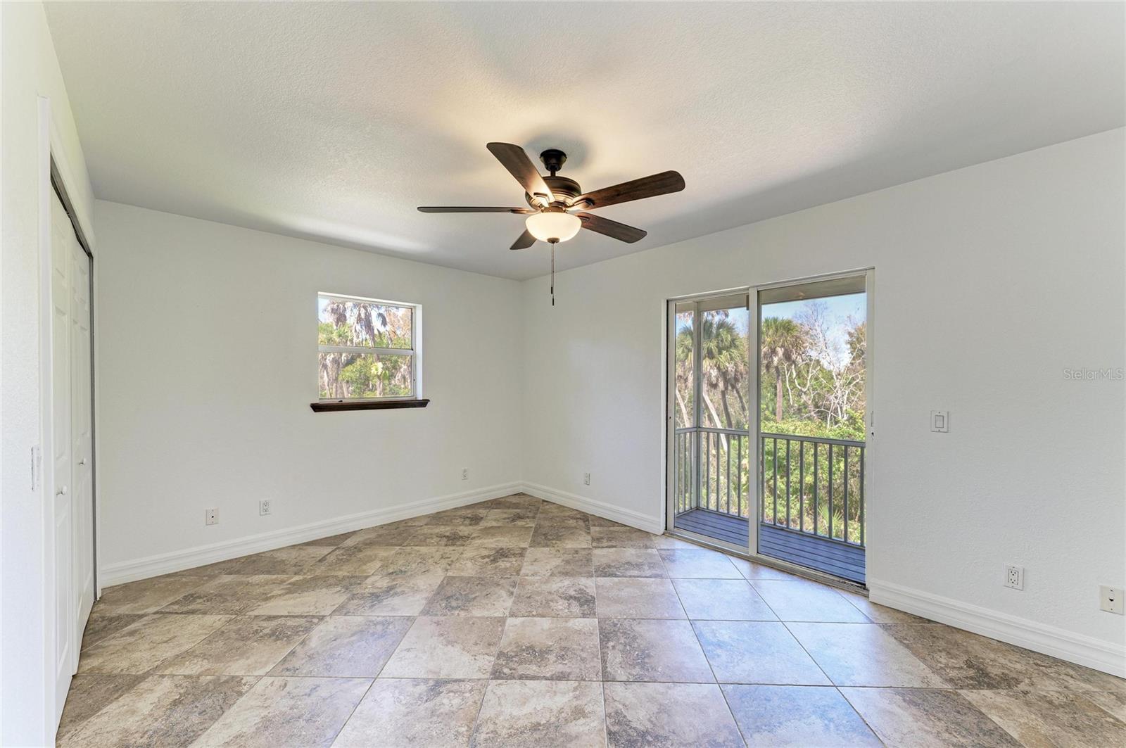 Image 60 of 100 For 820 Elm Street