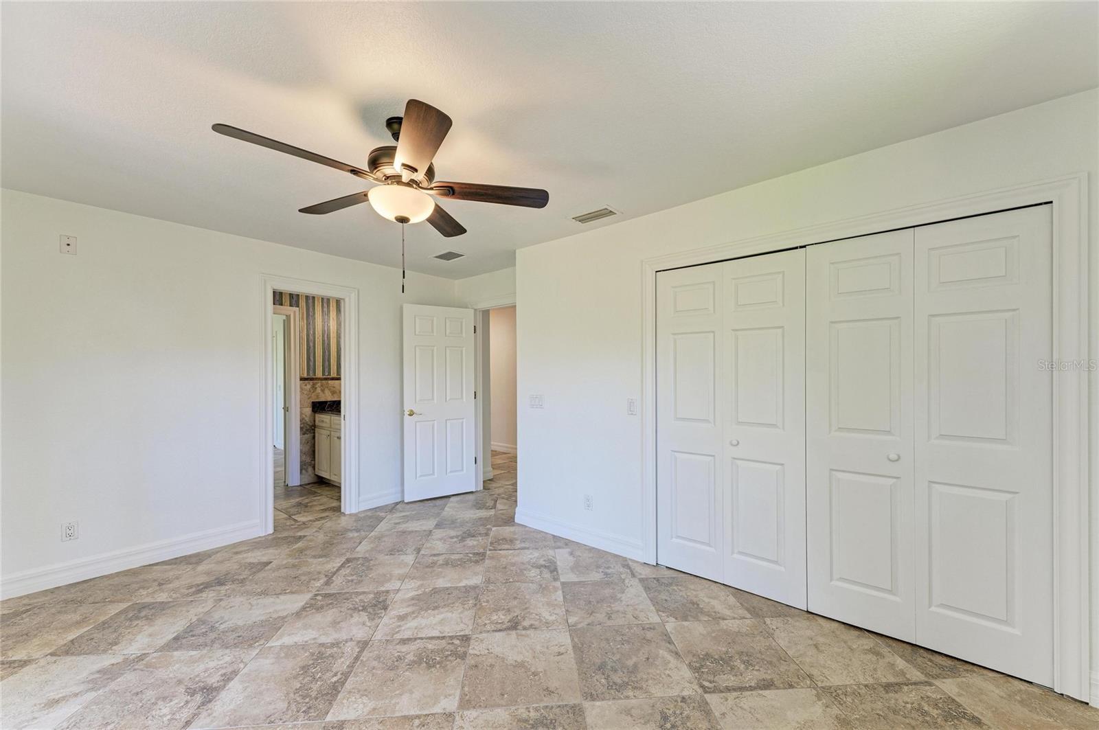 Image 62 of 100 For 820 Elm Street