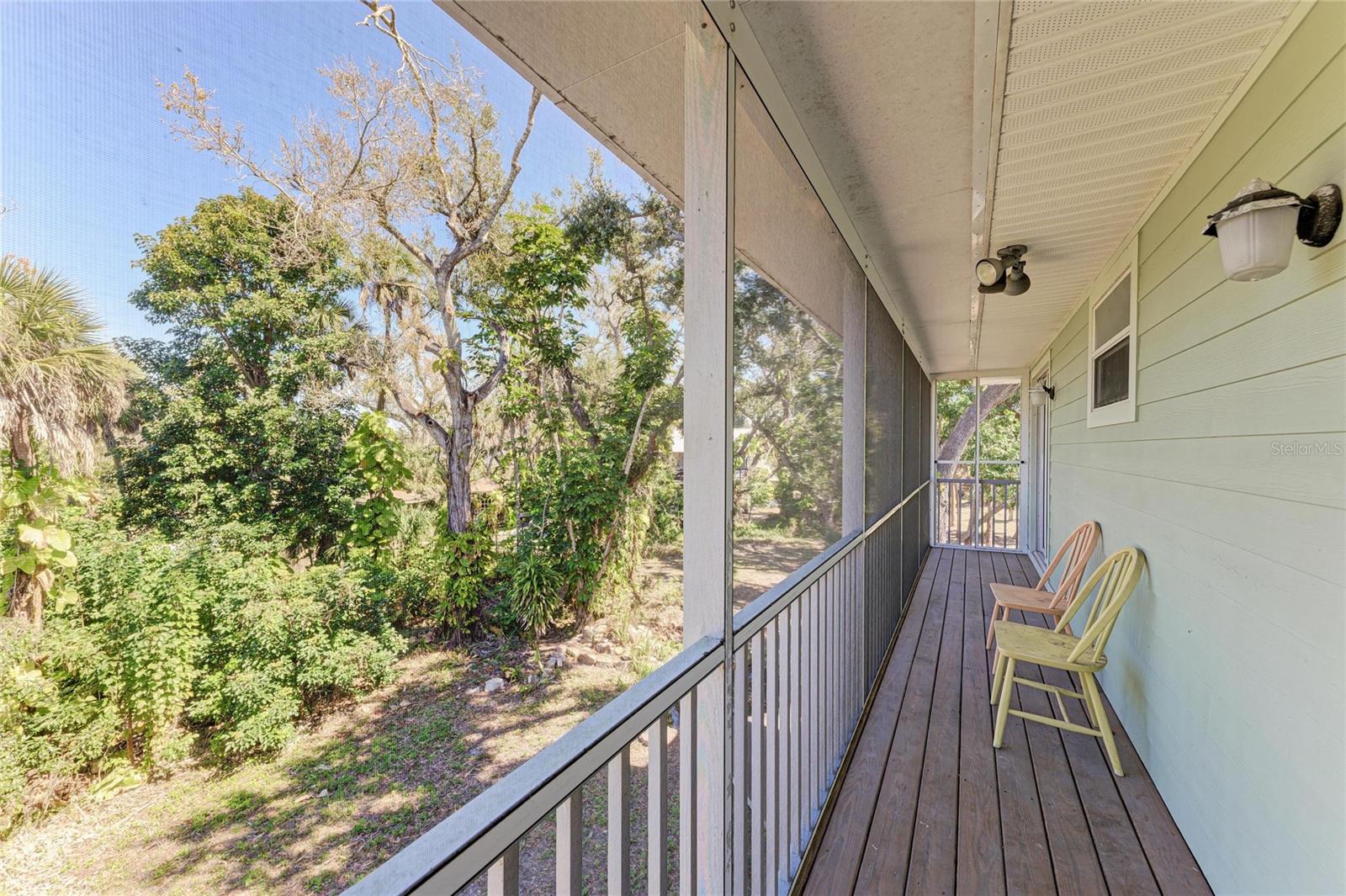 Image 64 of 100 For 820 Elm Street