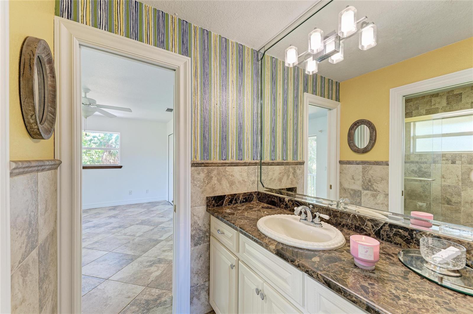 Image 66 of 100 For 820 Elm Street