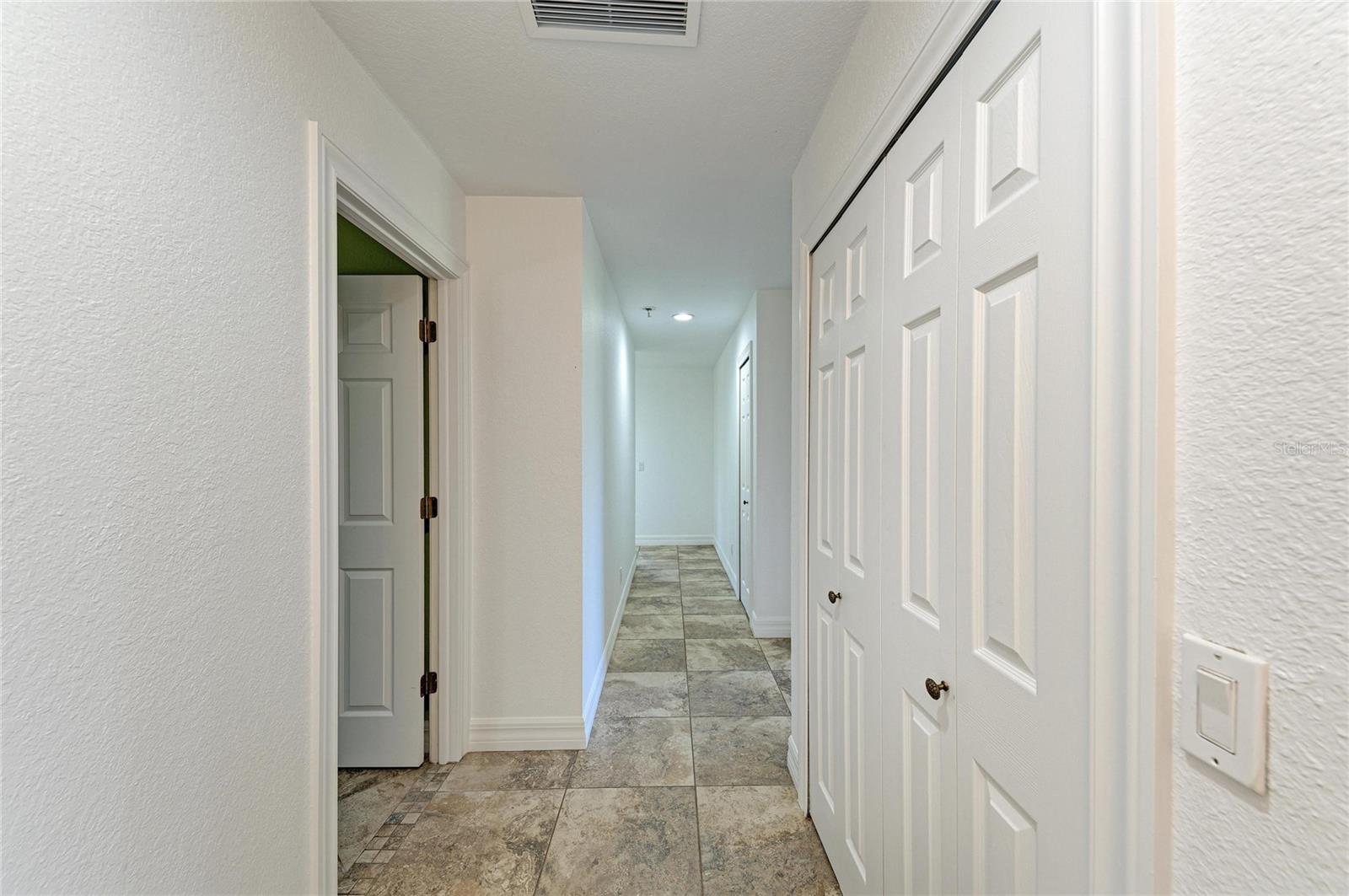 Image 72 of 100 For 820 Elm Street