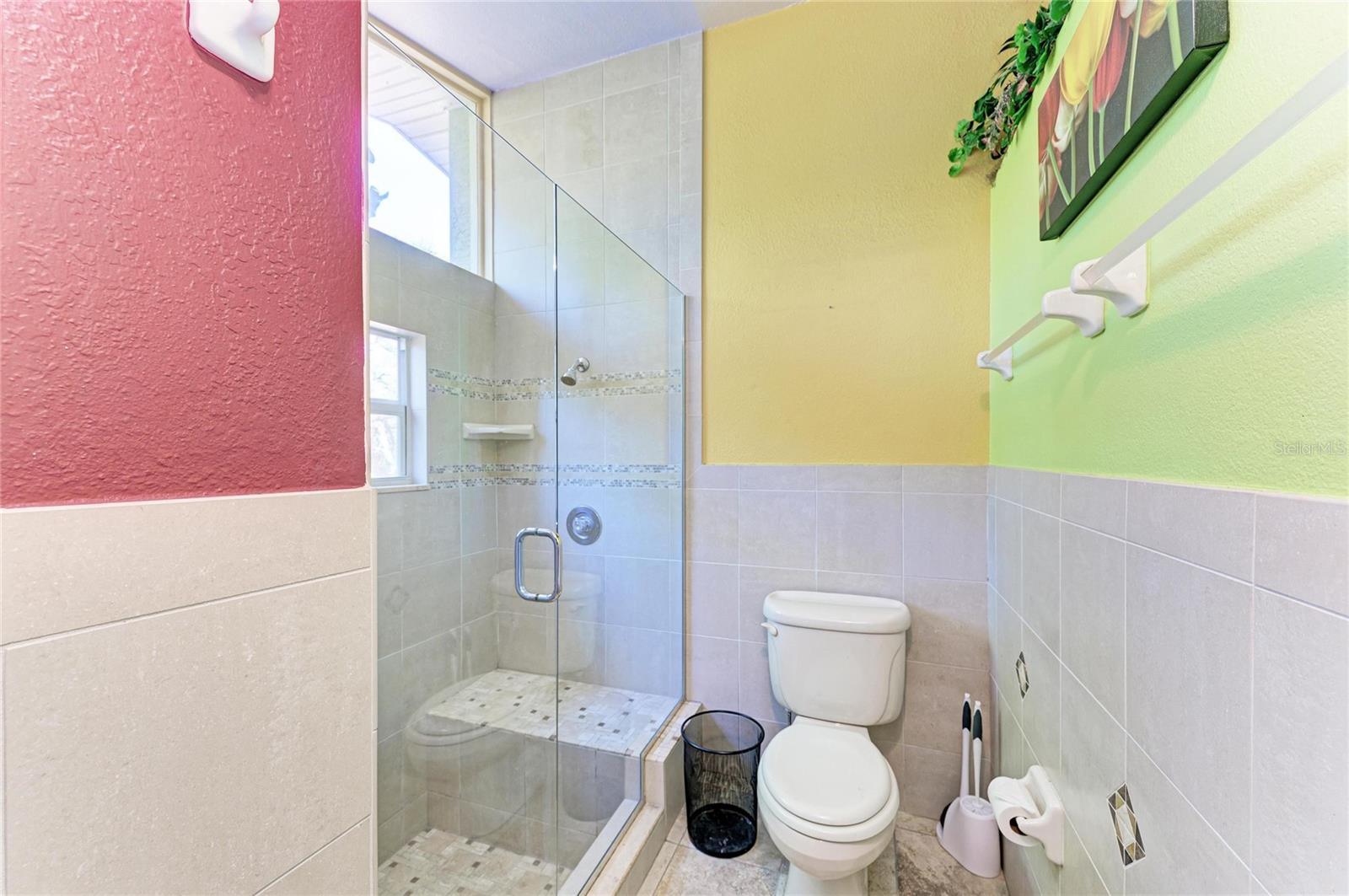 Image 83 of 100 For 820 Elm Street