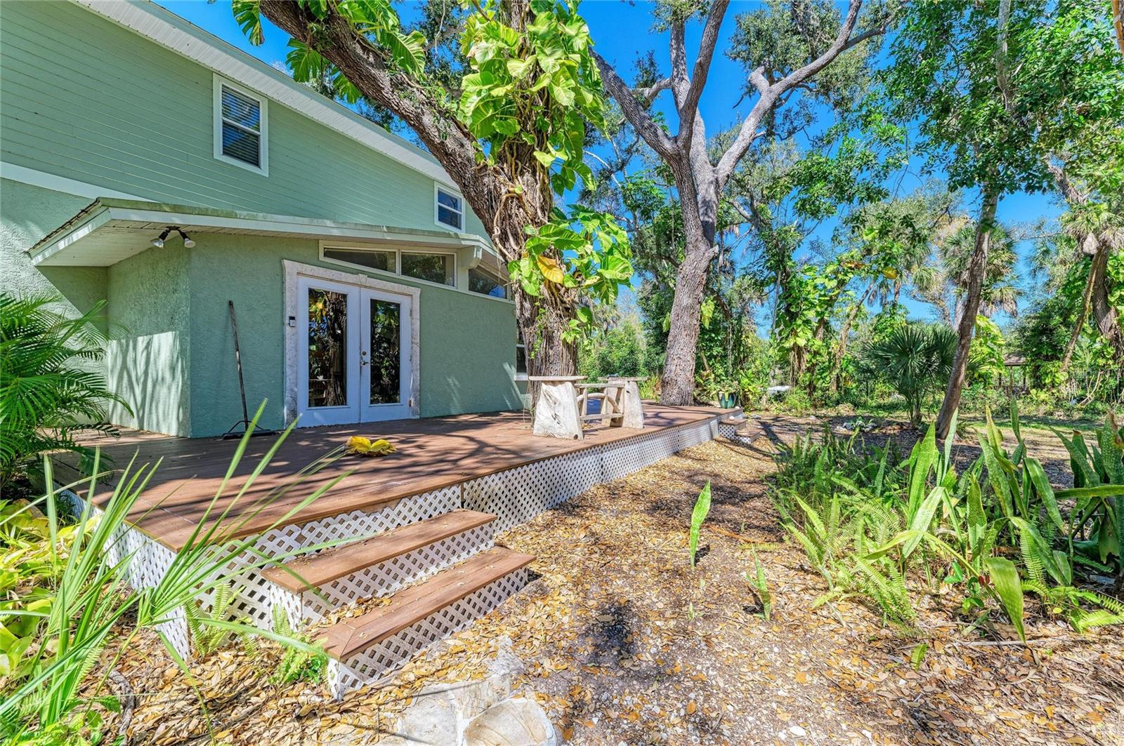 Image 89 of 100 For 820 Elm Street