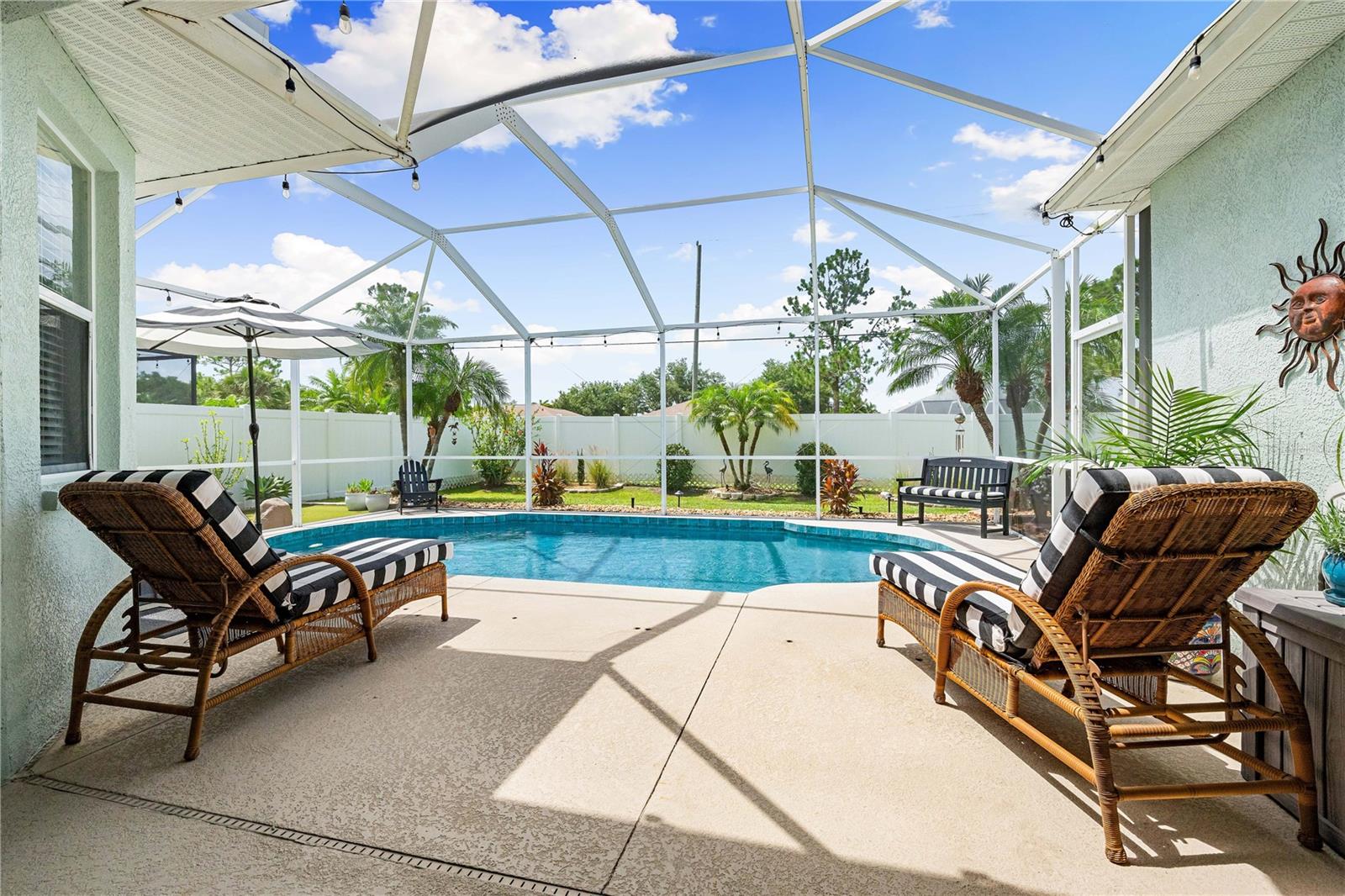 Image 10 of 43 For 6750 64th Terrace E