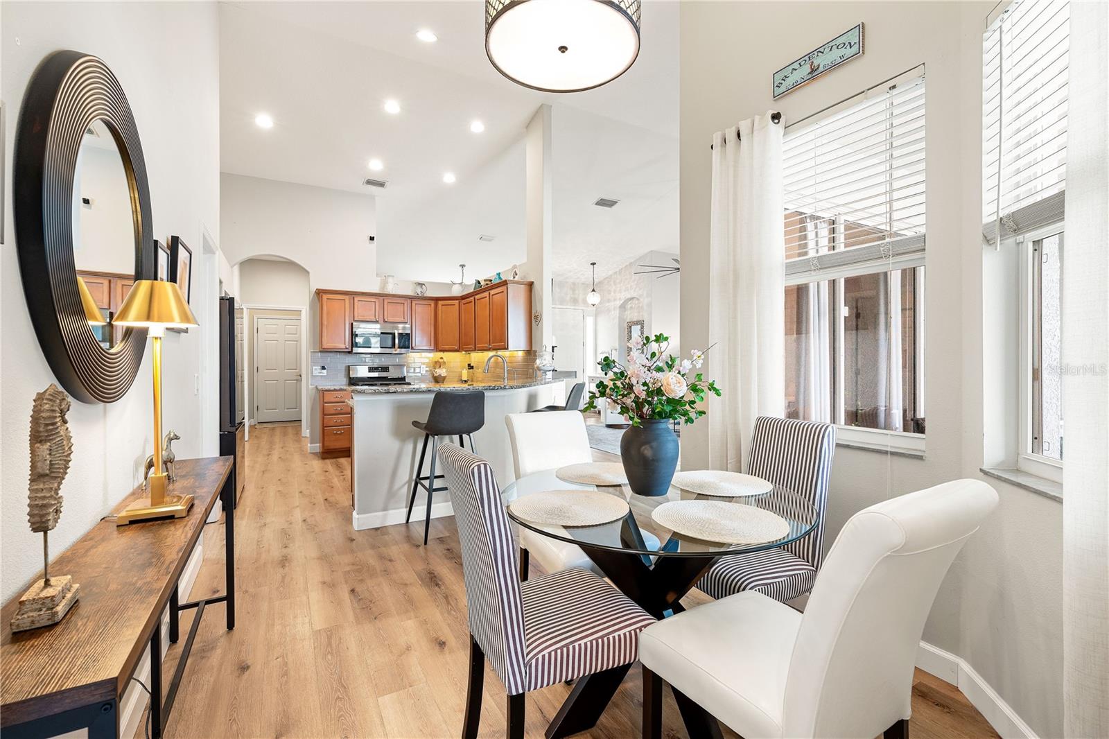 Image 16 of 43 For 6750 64th Terrace E