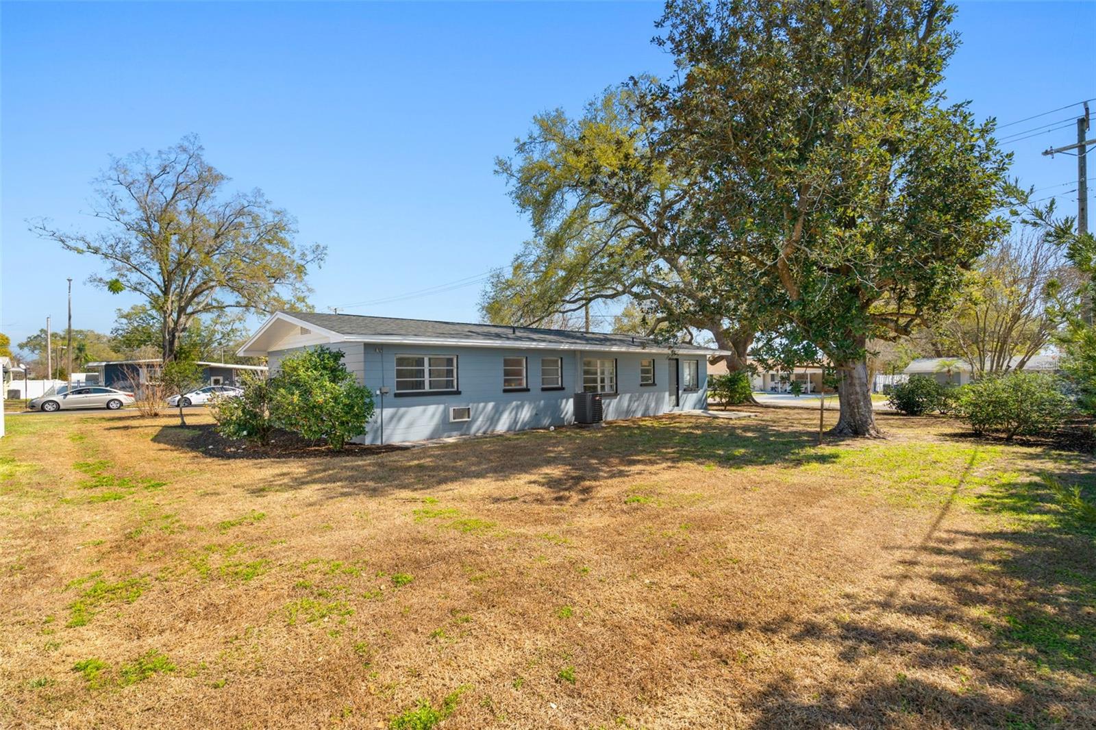 Image 29 of 47 For 1831 Meadowbrook Avenue