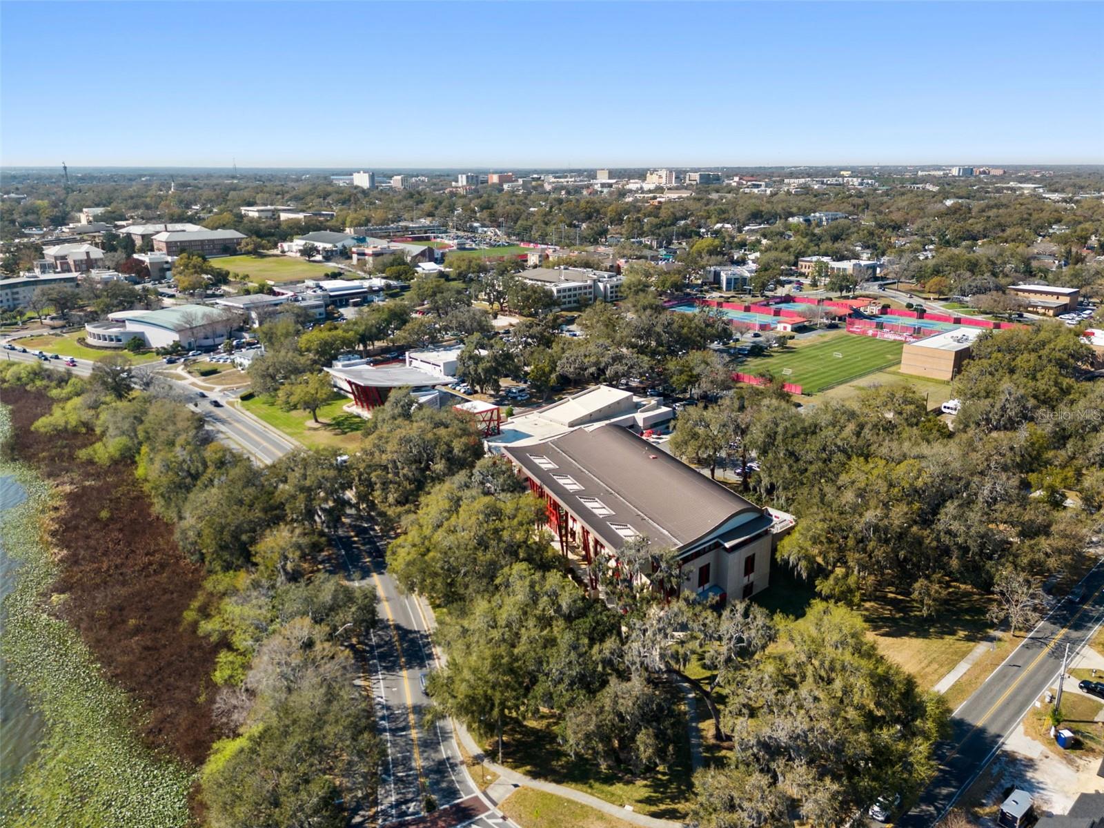 Image 43 of 47 For 1831 Meadowbrook Avenue