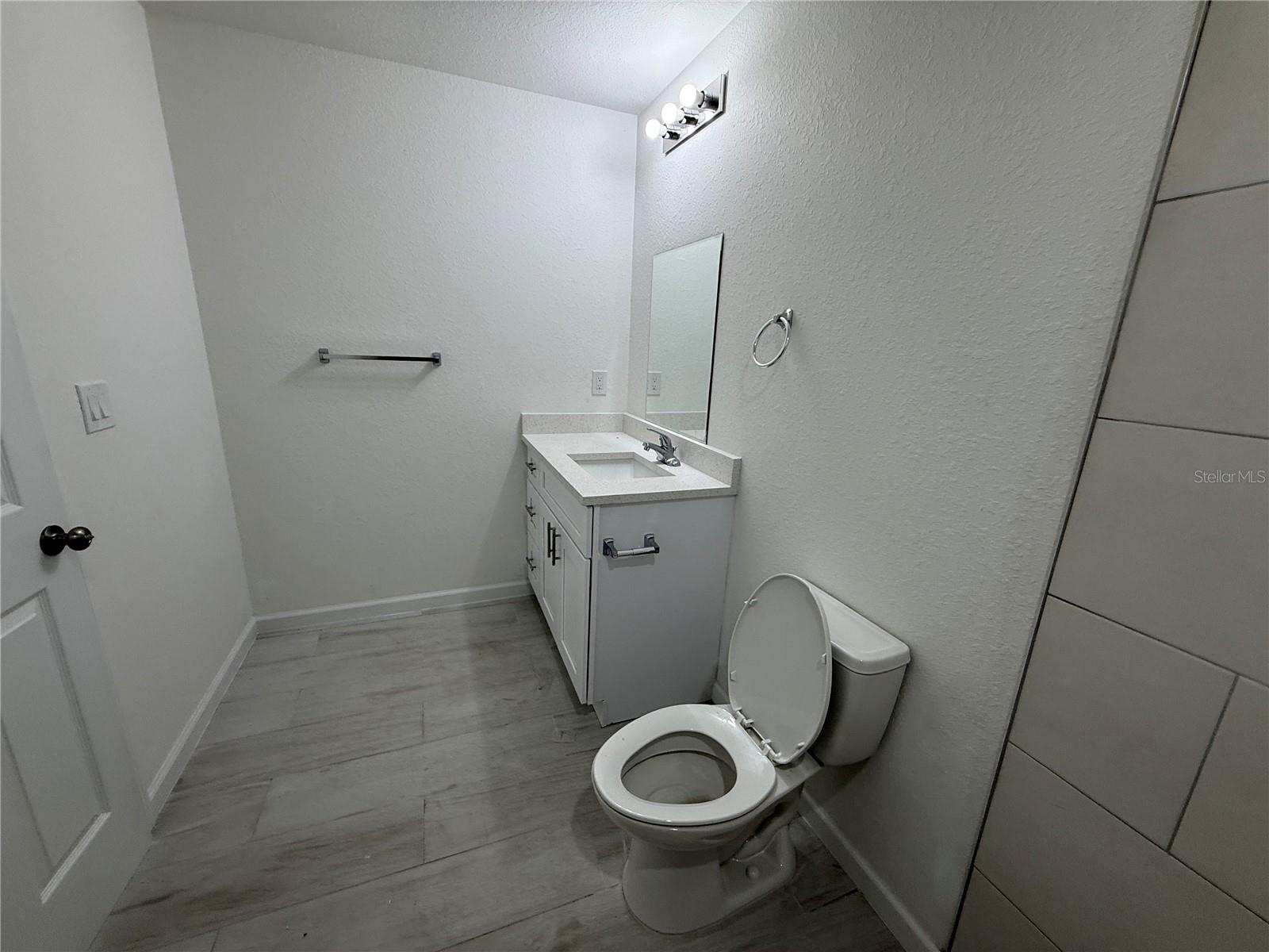 Image 12 of 27 For 1609 Glenan Road