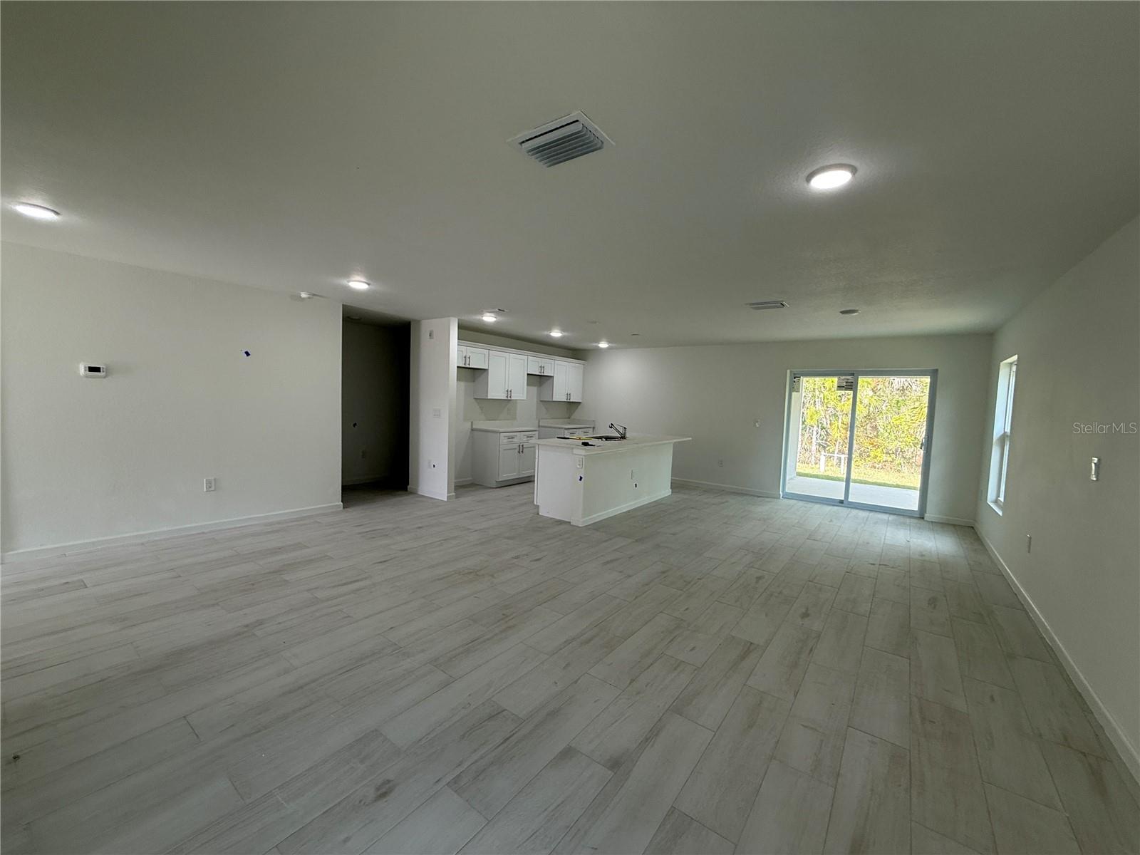 Image 6 of 27 For 1609 Glenan Road