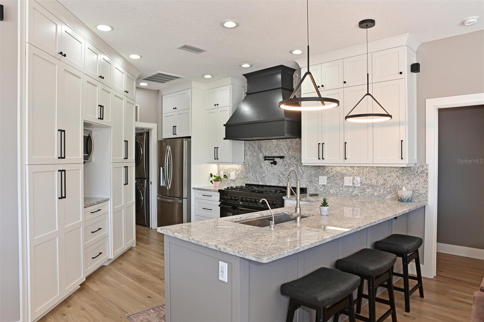 Image 3 of 50 For 12246 Clubhouse Drive