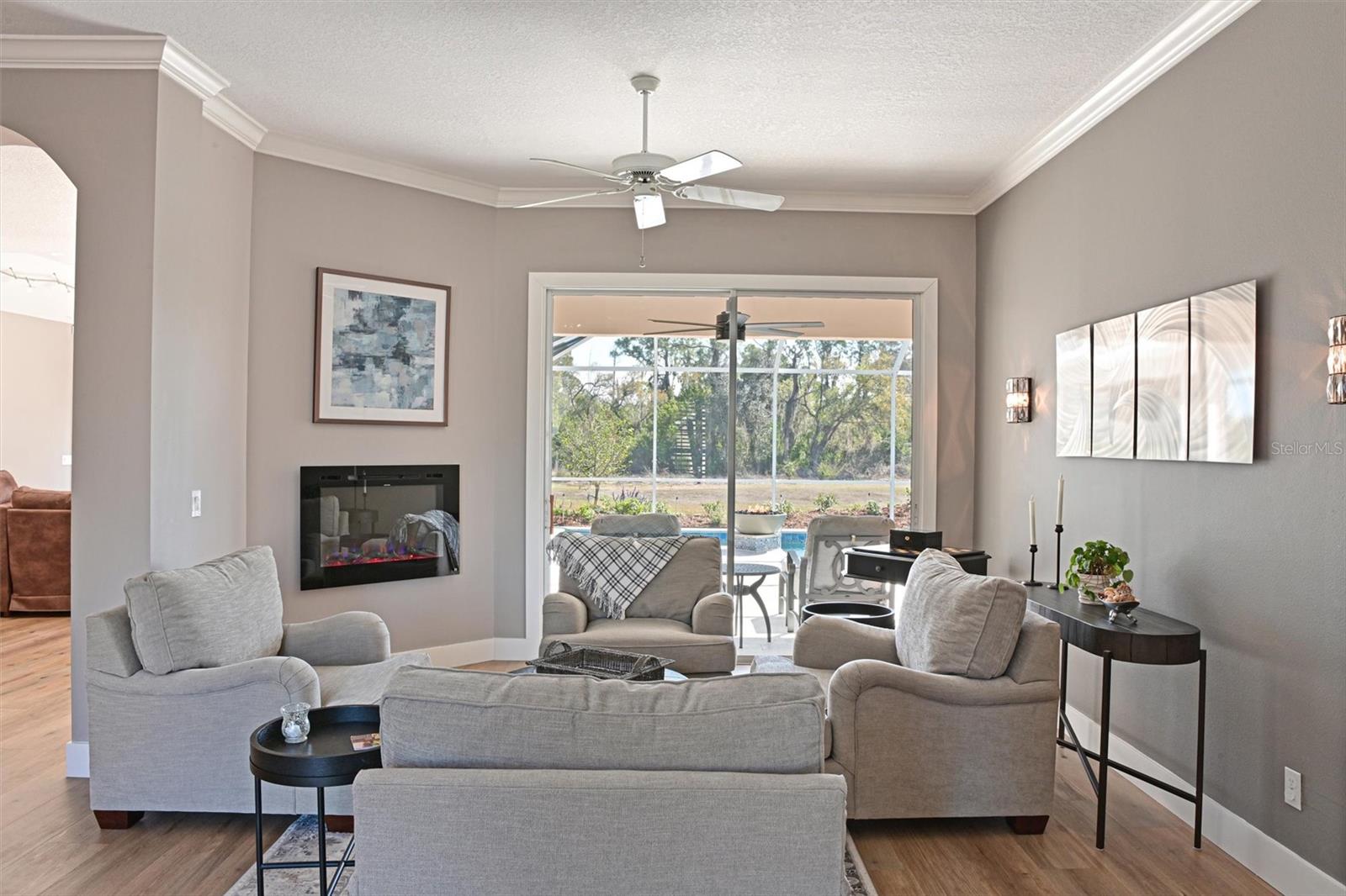 Image 7 of 50 For 12246 Clubhouse Drive