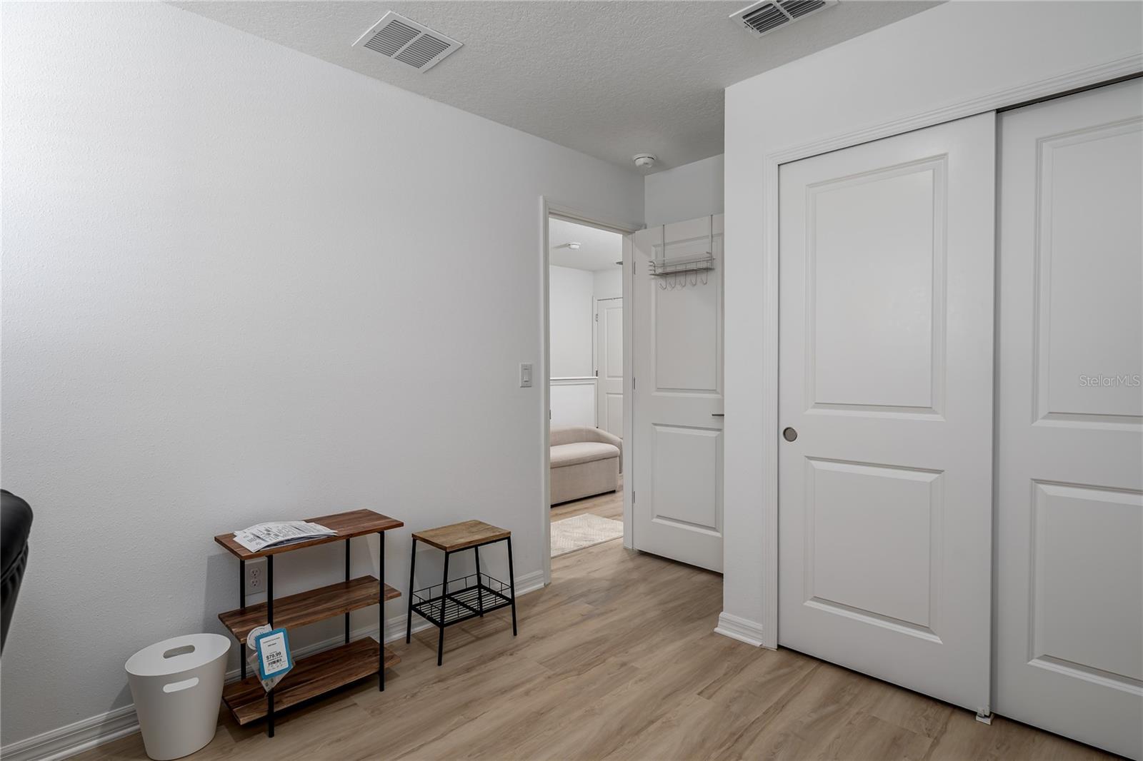 Image 18 of 28 For 6011 Whetstone Court