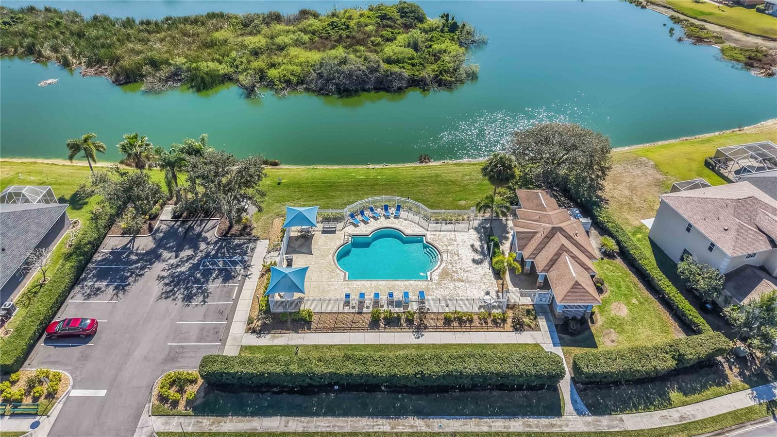 Image 24 of 25 For 5220 Lakehurst Court