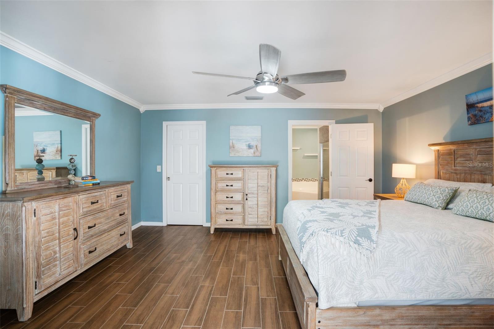 Image 16 of 37 For 3196 Crystal Lakes Court