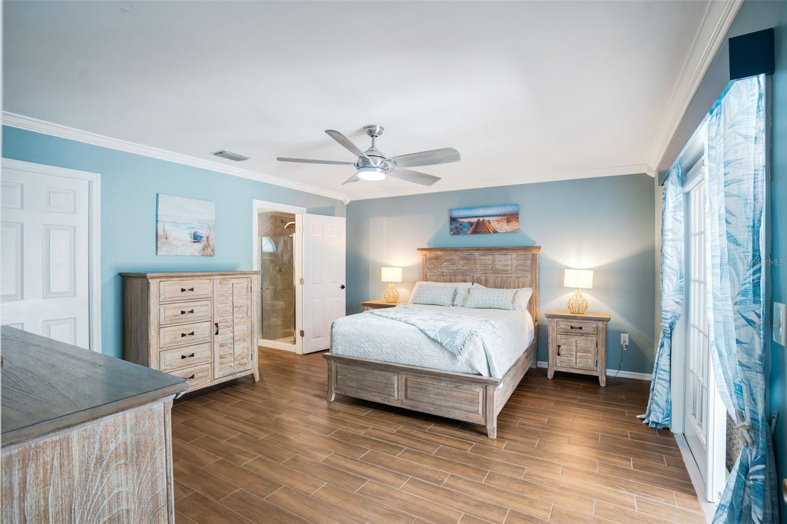 Image 18 of 37 For 3196 Crystal Lakes Court