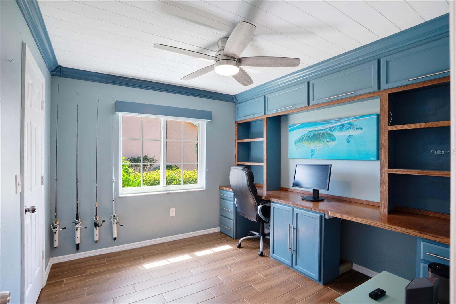 Image 25 of 37 For 3196 Crystal Lakes Court