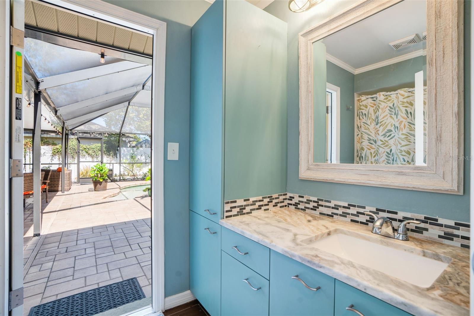 Image 27 of 37 For 3196 Crystal Lakes Court