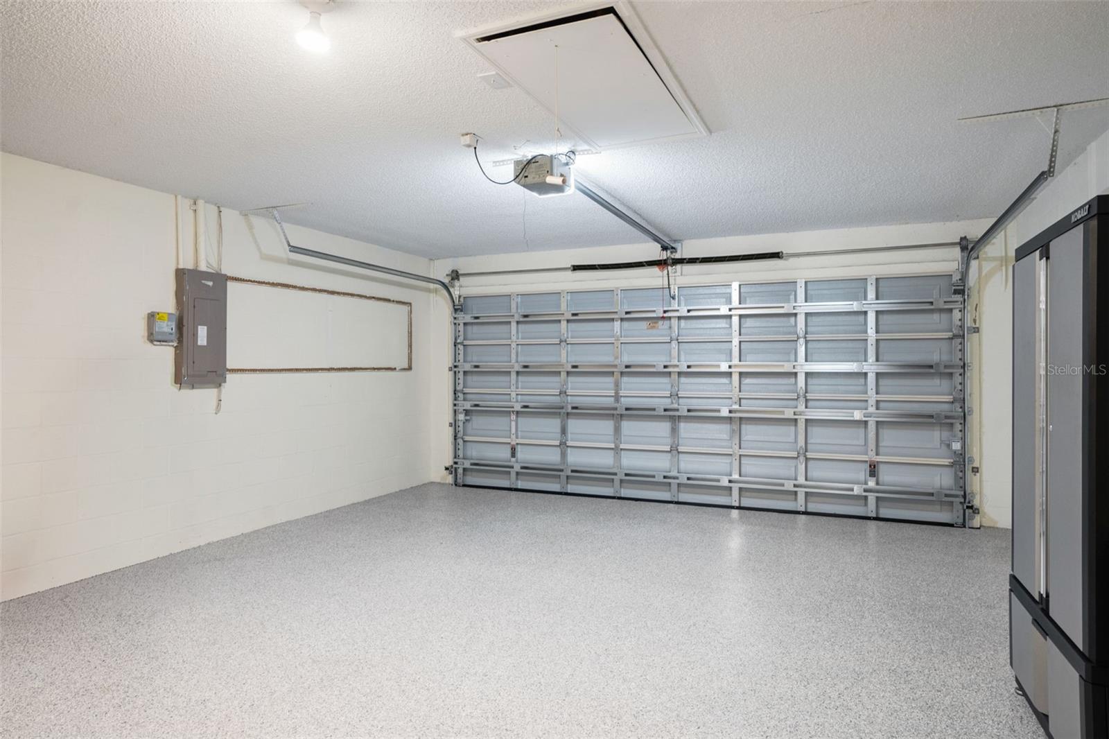 Image 35 of 37 For 3196 Crystal Lakes Court