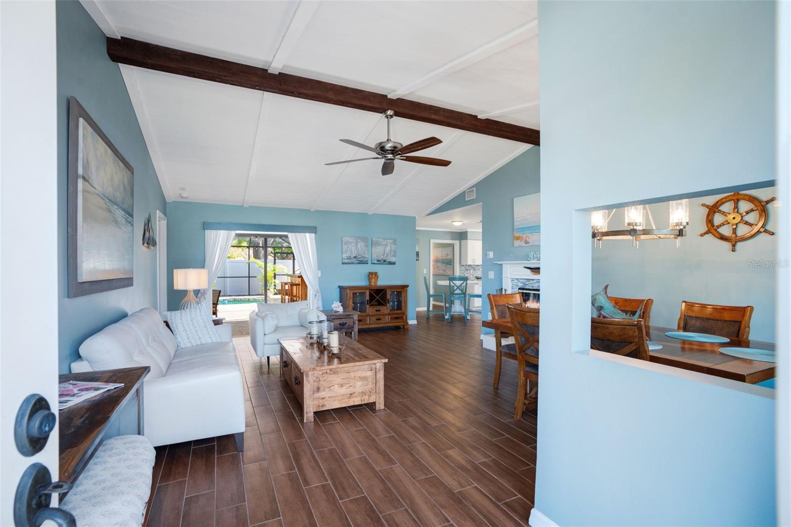 Image 5 of 37 For 3196 Crystal Lakes Court