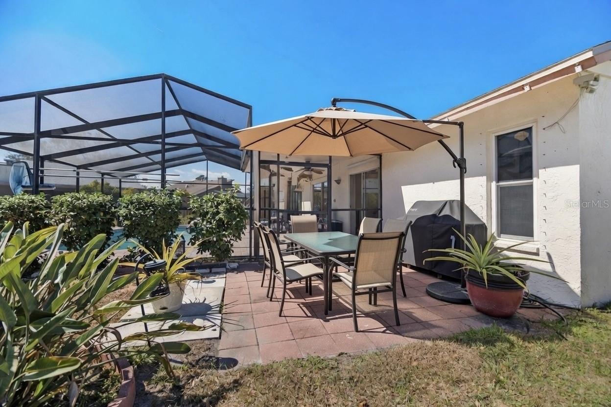 Image 13 of 17 For 7135 Queen Palm Circle