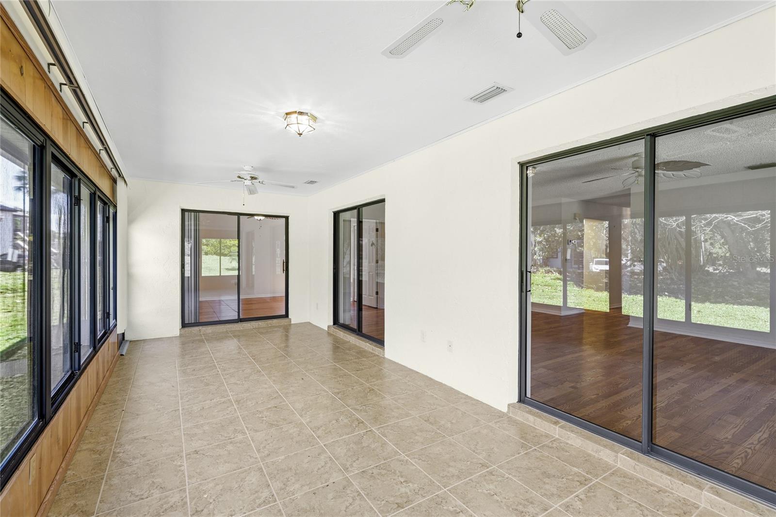 Image 18 of 22 For 6204 Heritage Lane