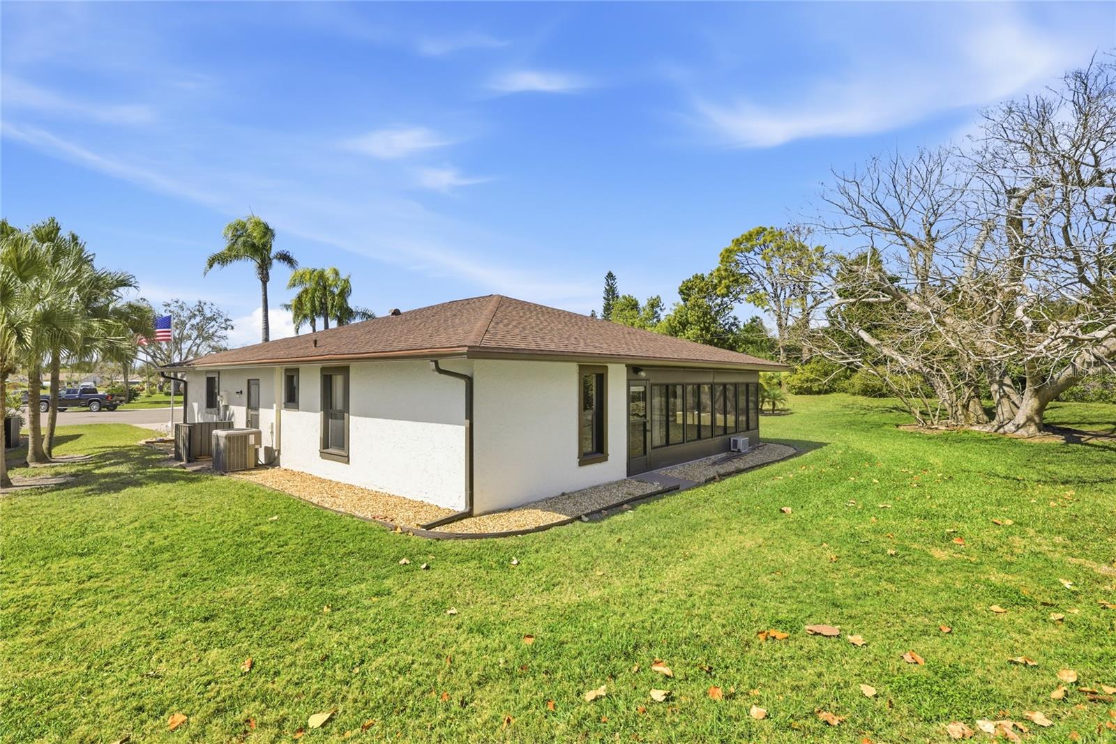 Image 20 of 22 For 6204 Heritage Lane