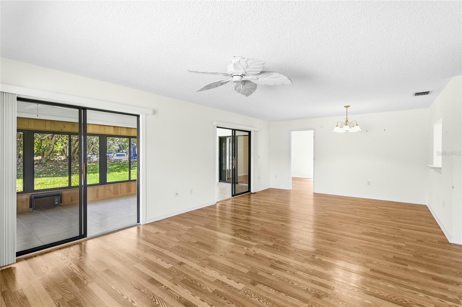 Image 7 of 22 For 6204 Heritage Lane