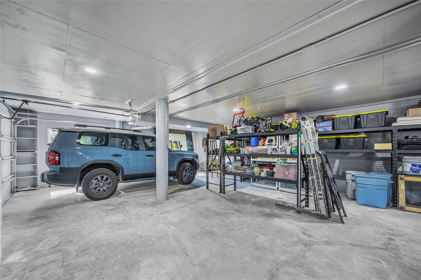 Image 21 of 34 For 691 Gulf Bay Road