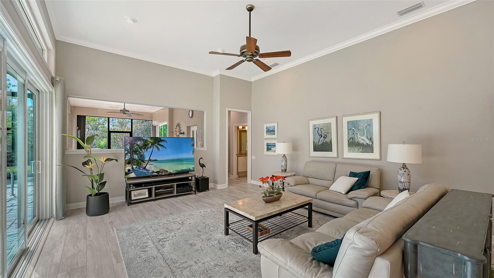 Image 17 of 53 For 7310 Chatsworth Court