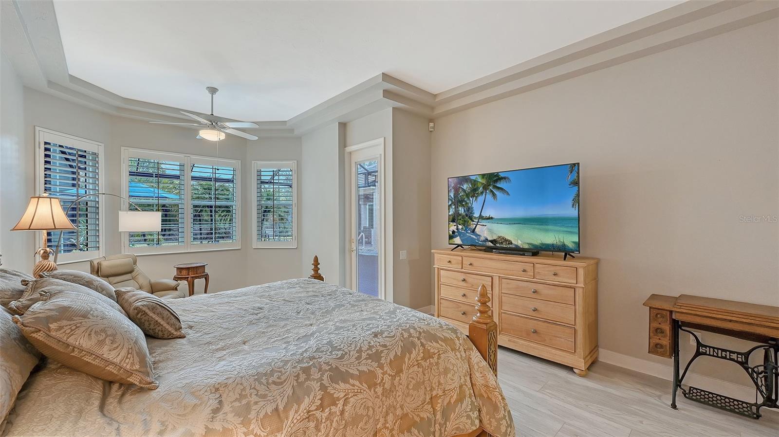 Image 21 of 53 For 7310 Chatsworth Court