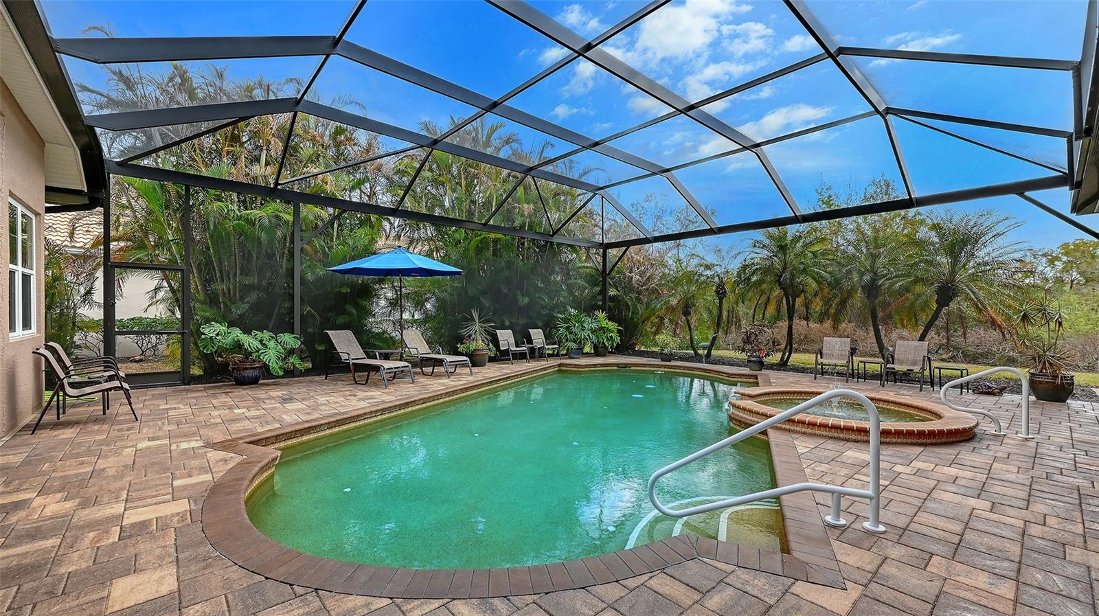 Image 42 of 53 For 7310 Chatsworth Court