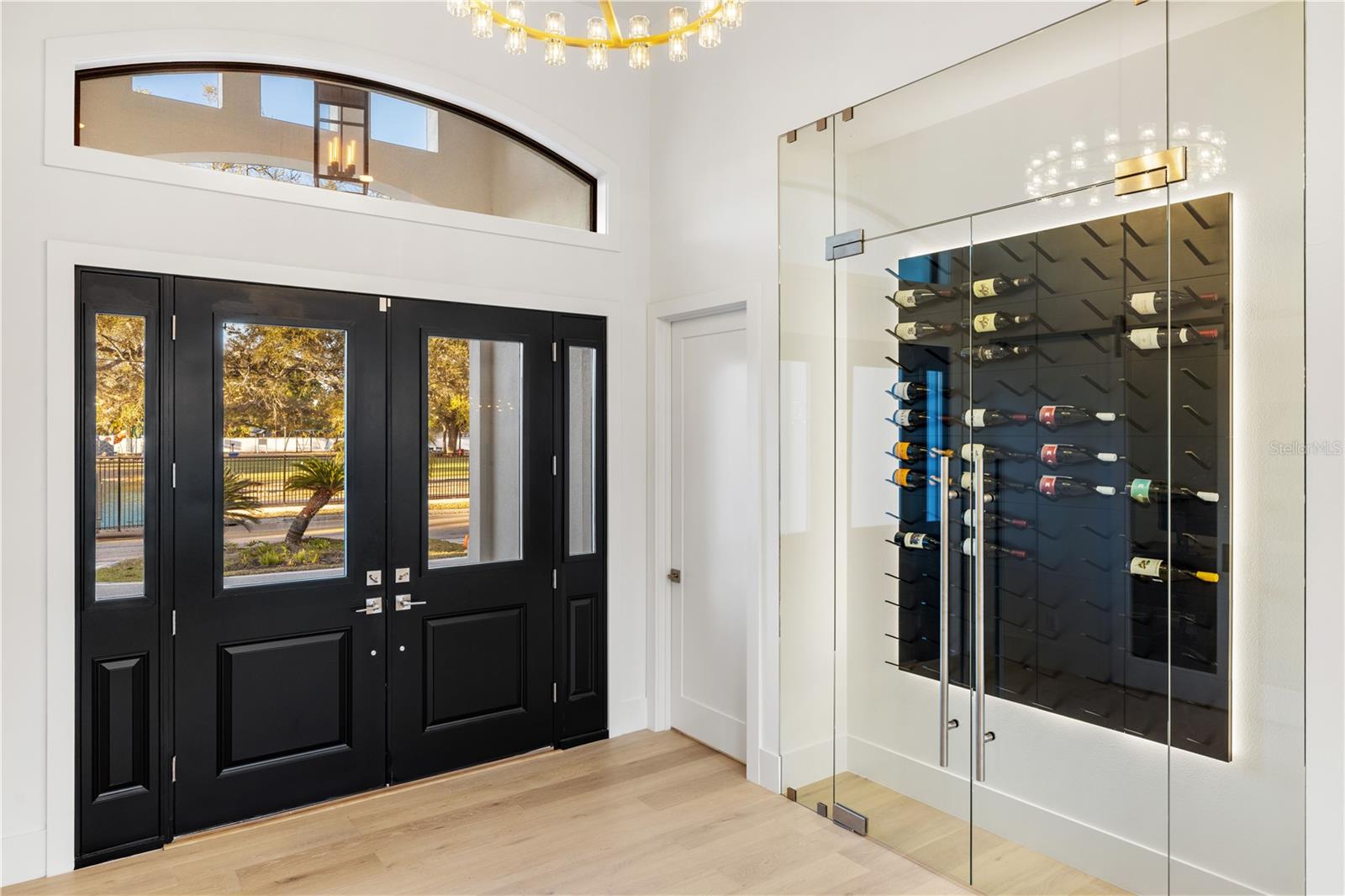 Image 14 of 80 For 1800 Webber Street