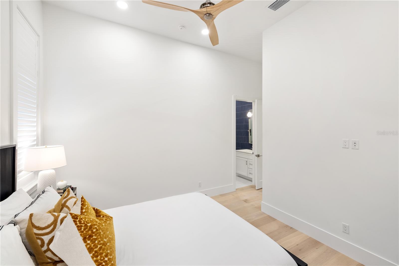 Image 62 of 80 For 1800 Webber Street