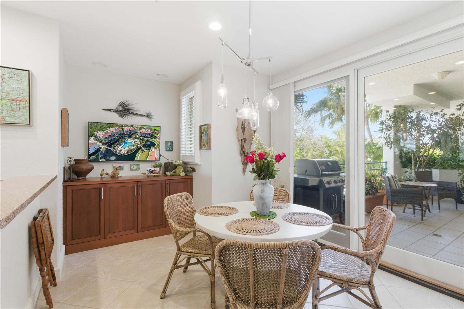 Image 31 of 81 For 350 Gulf Of Mexico Drive 219