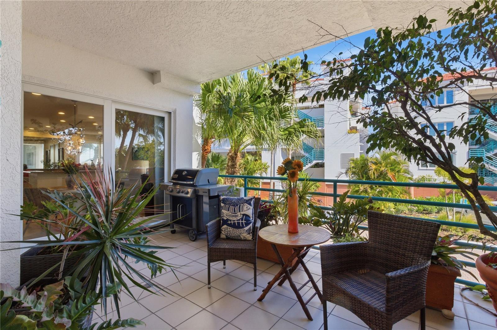 Image 4 of 81 For 350 Gulf Of Mexico Drive 219